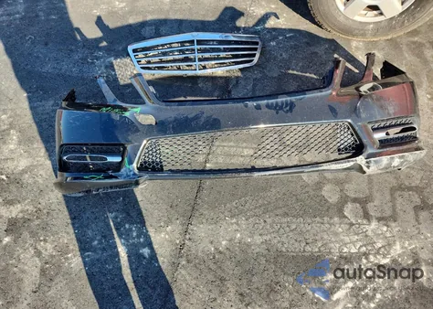 2013 Mercedes-Benz E 350 из США, поврежденный, VIN WDDHF5KBXDA721297